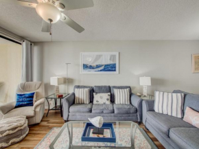 Beachfront condo in Heart of Orange Beach